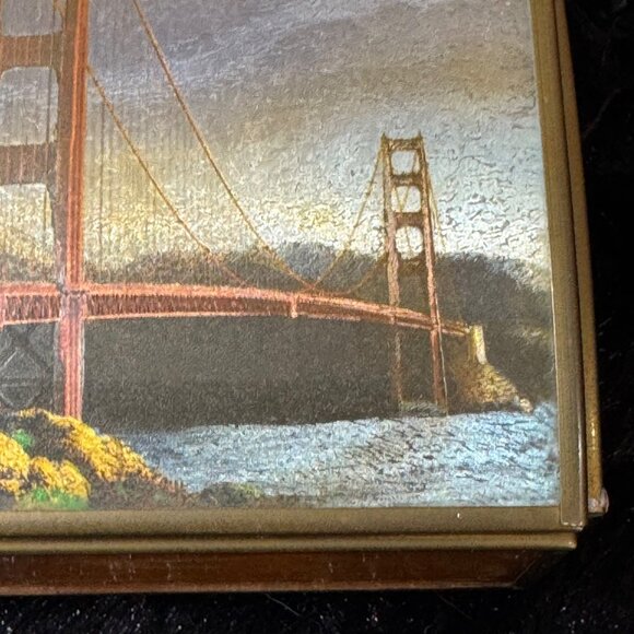 Vintage Via Vermont Gold-Toned Musical Jewelry Box Golden Gate Bridge - Picture 2 of 8